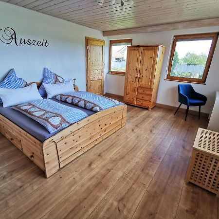 Apartment Auszeit Mit Kueche Viel Ruhe Und Natur Untrasried Eksteriør billede