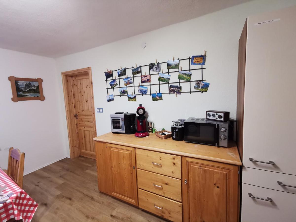 Apartment Auszeit Mit Kueche Viel Ruhe Und Natur Untrasried Eksteriør billede