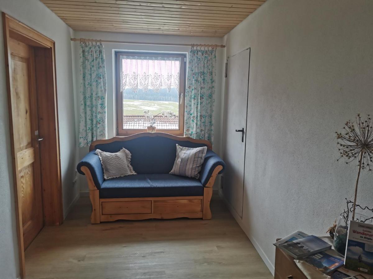 Apartment Auszeit Mit Kueche Viel Ruhe Und Natur Untrasried Eksteriør billede
